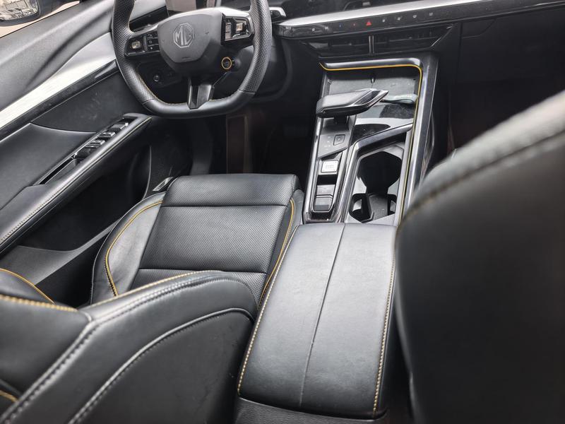MG Motor 5 Scorpio, 2022 — фото 9 из 11