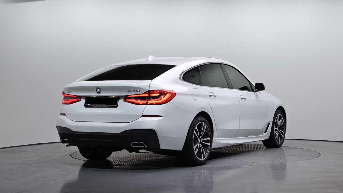 BMW Gran Turismo, 2022 — фото 2 из 12