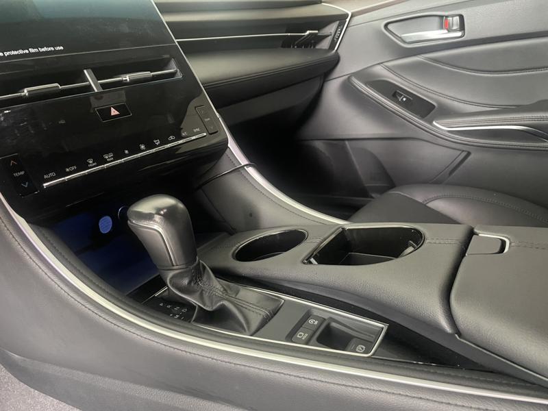 Toyota Avalon, 2024 — фото 11 из 12