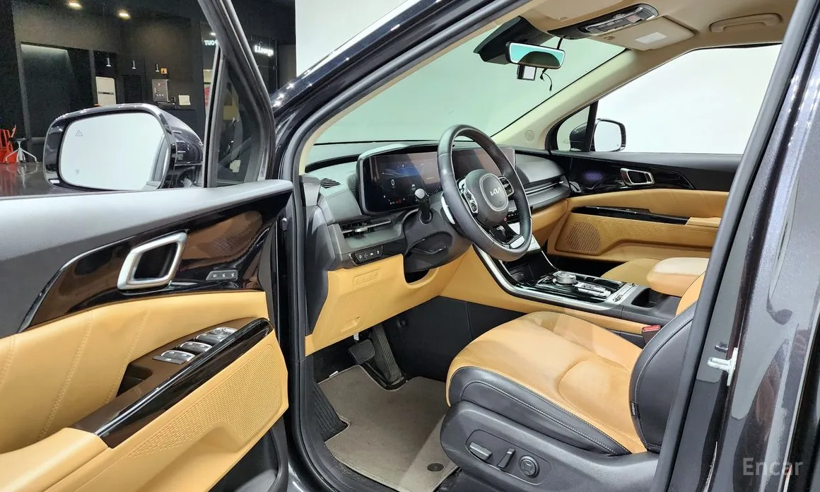 Kia Carnival, 2022 — фото 11 из 12