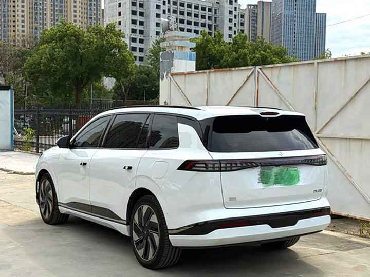 Dongfeng Yipai eπ 008, 2025 — фото 2 из 9