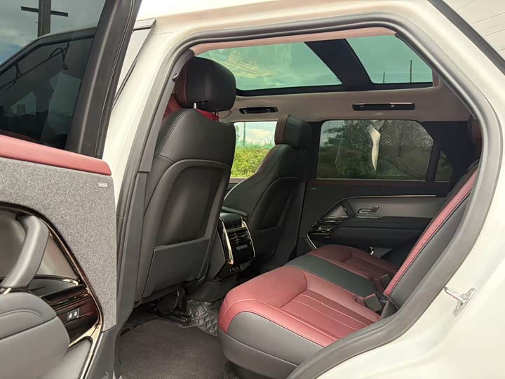 Land Rover Range Rover Sport, 2024 — фото 5 из 9