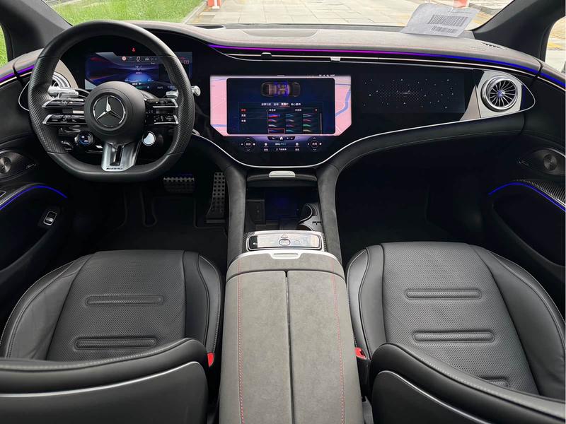 Mercedes-Benz EQS AMG, 2025 — фото 4 из 7