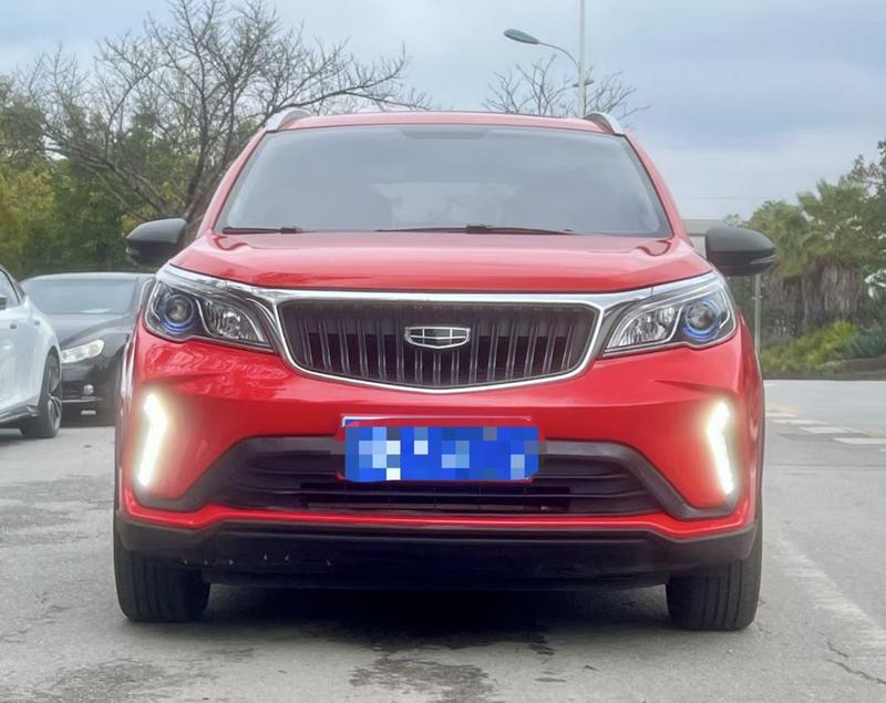 Geely Vision X3, 2021 — фото 2 из 10