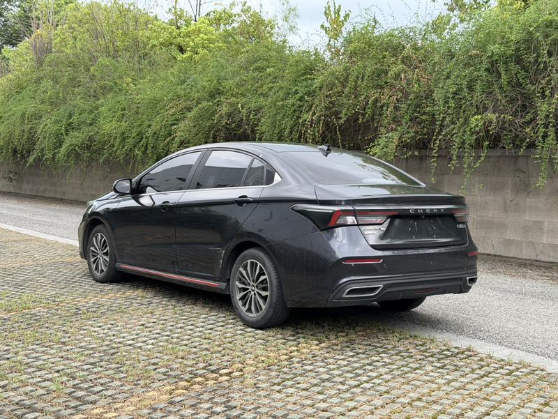 Chery Omoda S5 (Arrizo 5 Plus), 2023 — фото 5 из 12