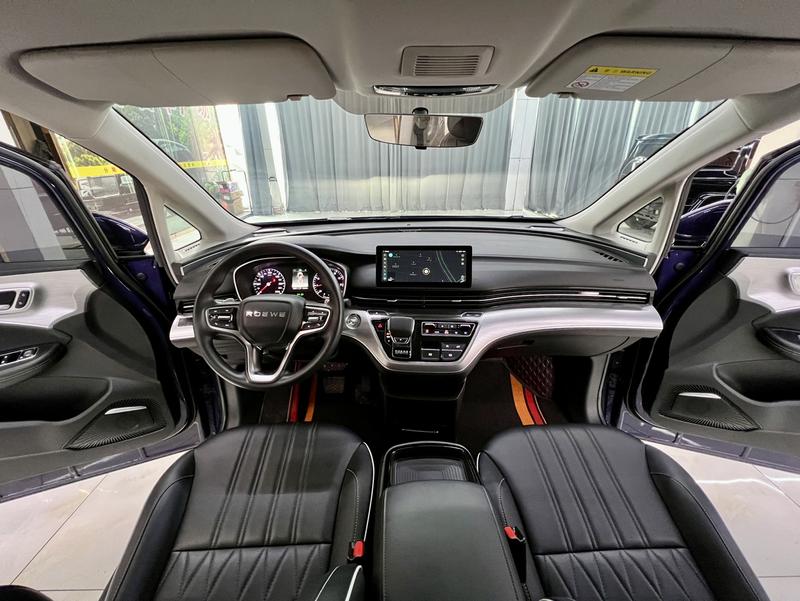 Roewe iMax 8, 2022 — фото 8 из 12