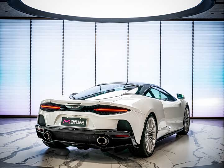 McLaren GT, 2021 — фото 4 из 9