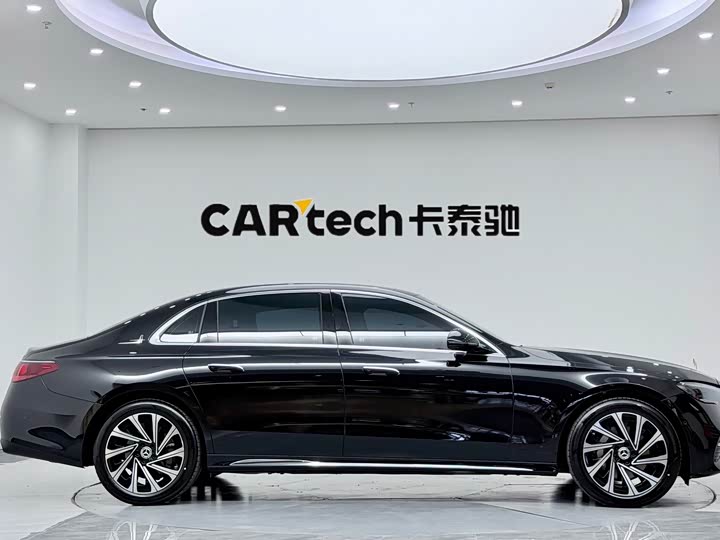 Mercedes-Benz E-Class, 2025 — фото 5 из 9