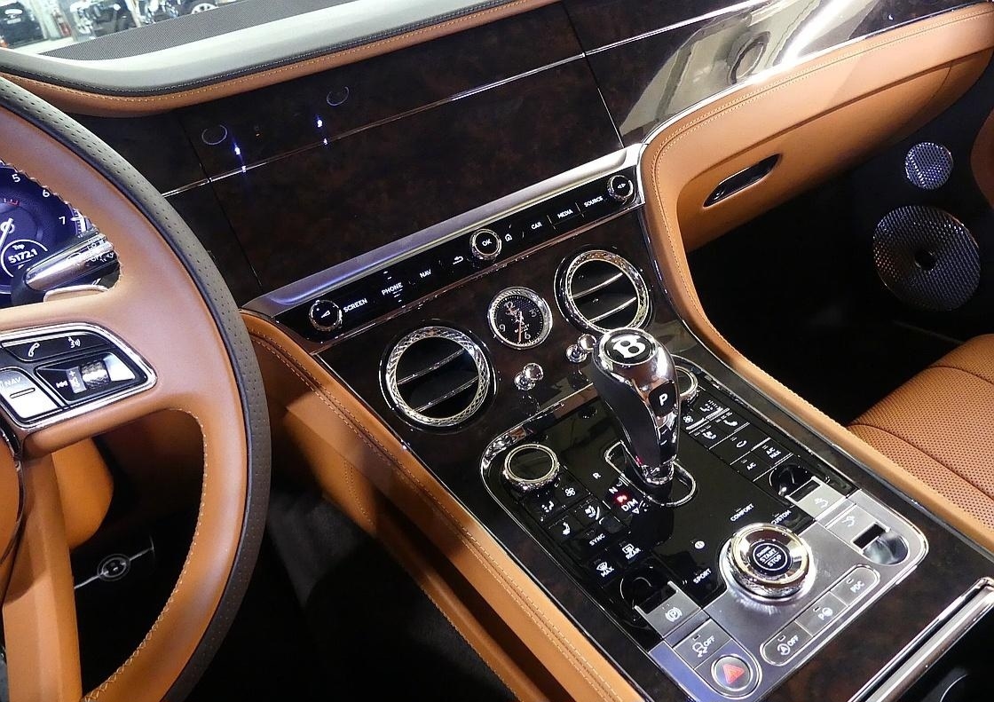 Bentley Continental GT, 2022 — фото 7 из 12