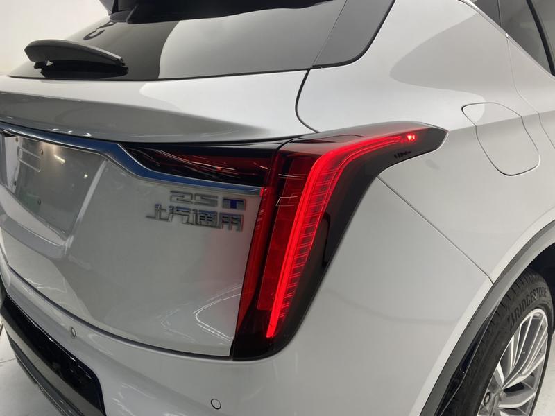 Cadillac GT4, 2024 — фото 10 из 12