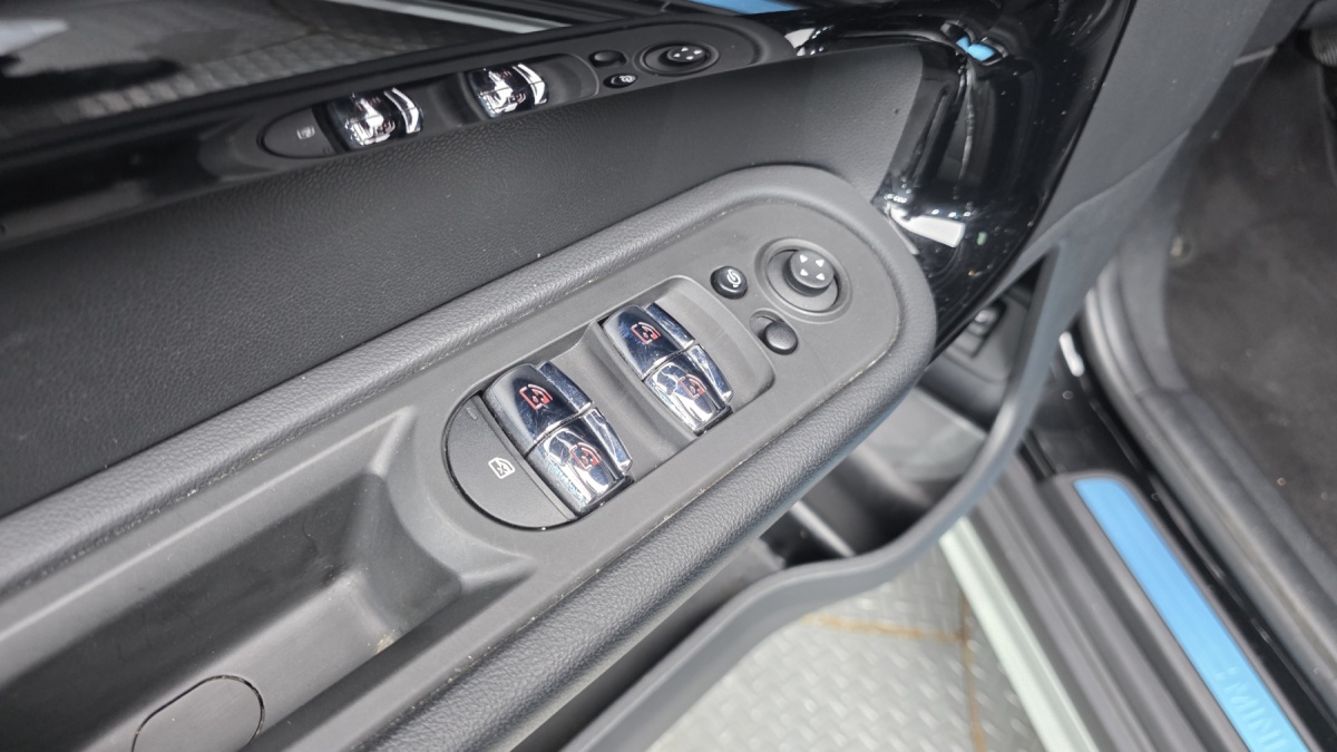 Mini Countryman, 2023 — фото 12 из 12