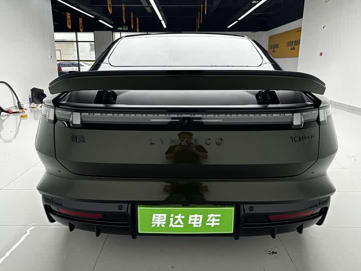 Lynk & Co 30 EM-P Hybrid, 2025 — фото 9 из 9