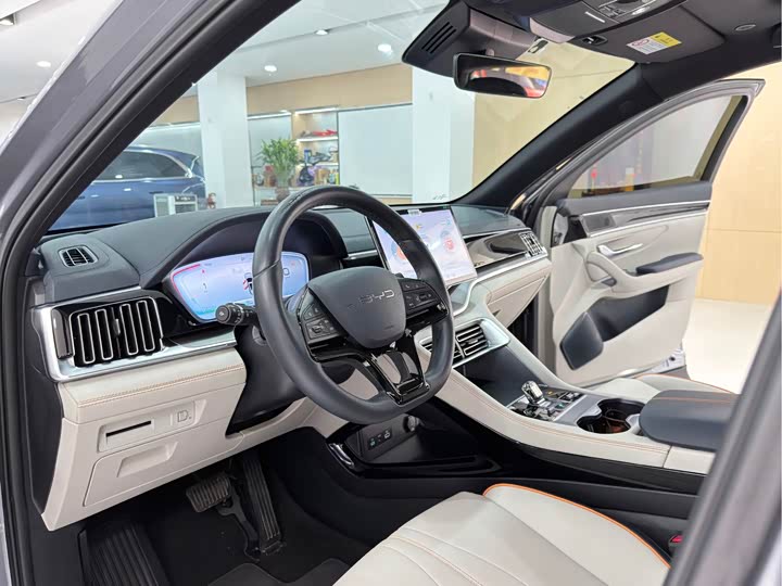 BYD Song Plus Hybrid/EV, 2023 — фото 4 из 9