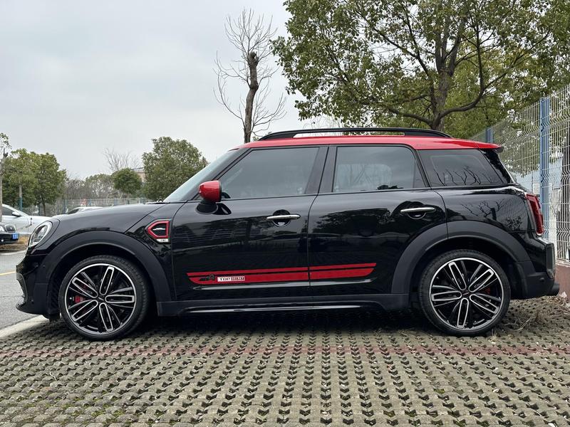 Mini Countryman JCW, 2021 — фото 4 из 12