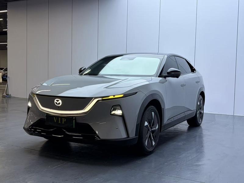 Mazda EZ-60, 2026 — купить в Санкт-Петербурге под ключ