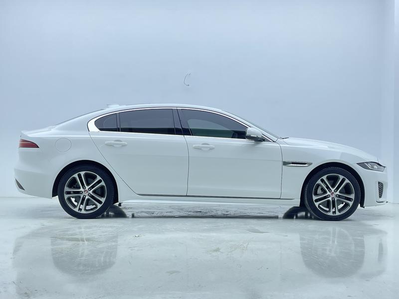 Jaguar XE L, 2024 — фото 8 из 12