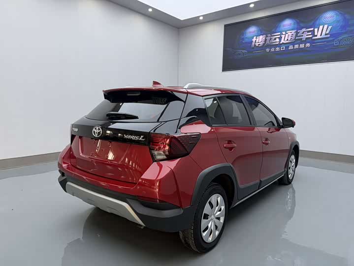 Toyota Yaris L Hatchback, 2022 — фото 6 из 9