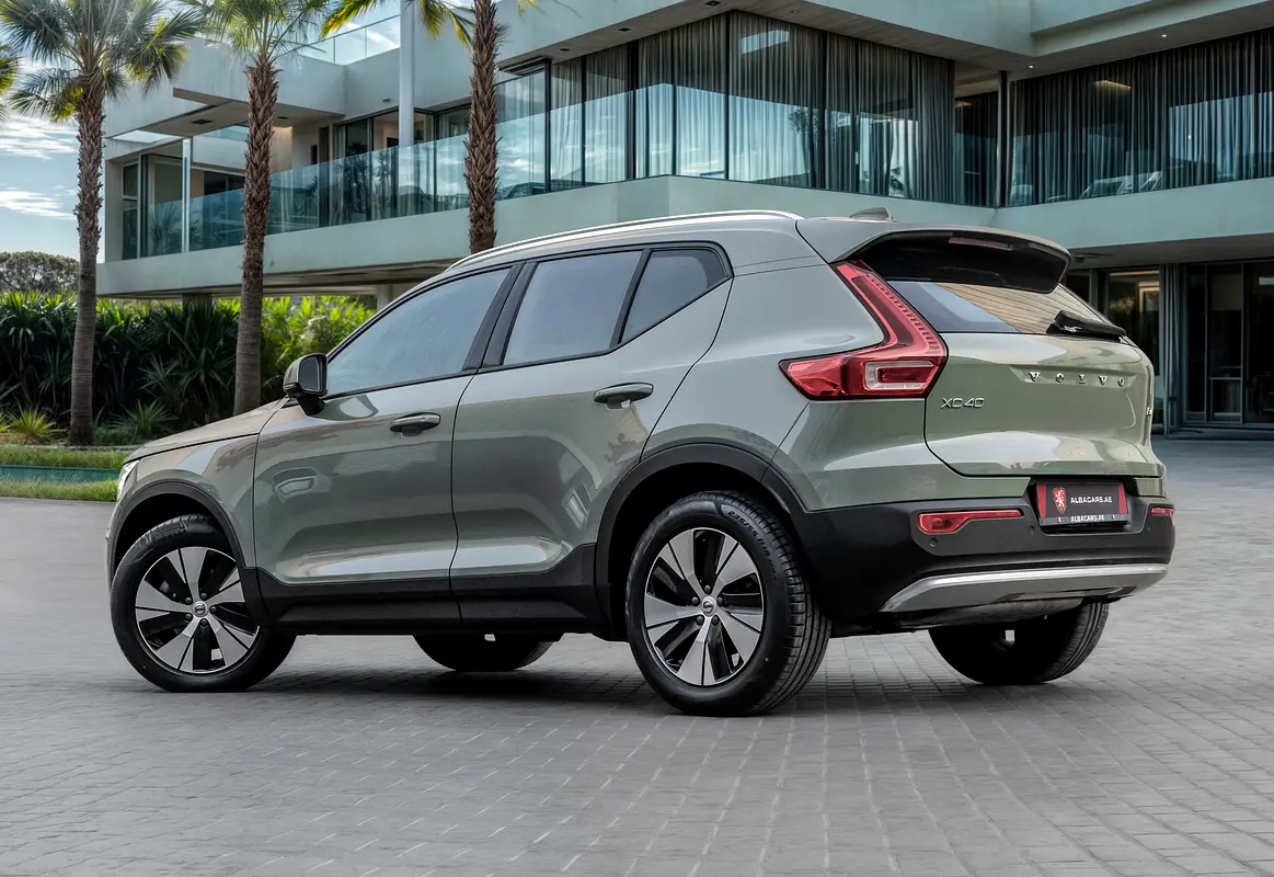 Volvo XC40, 2024 — фото 3 из 10