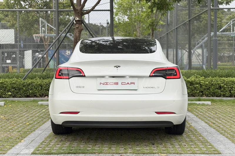 Tesla Model 3, 2022 — фото 6 из 12