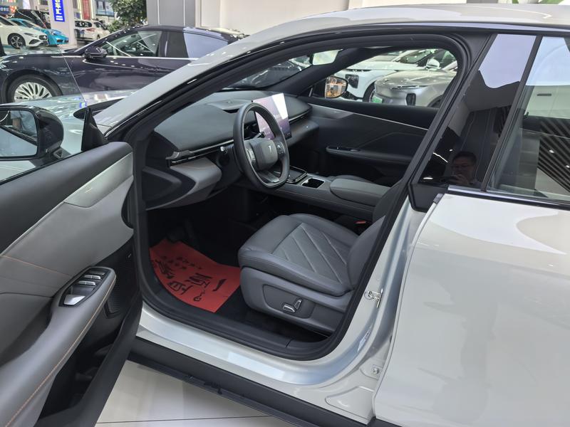 Changan Deepal S05, 2026 — фото 10 из 12