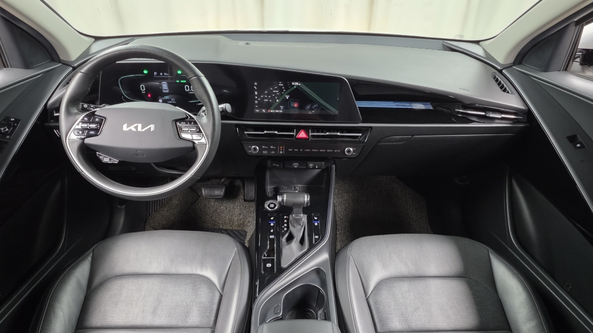 Kia Niro, 2022 — фото 6 из 12
