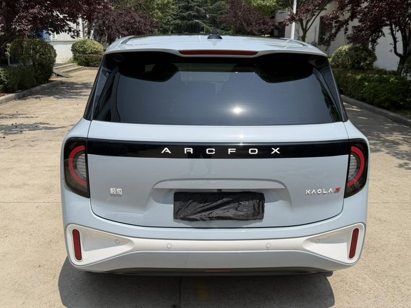 BAIC Arcfox Kaola S, 2024 — фото 5 из 12