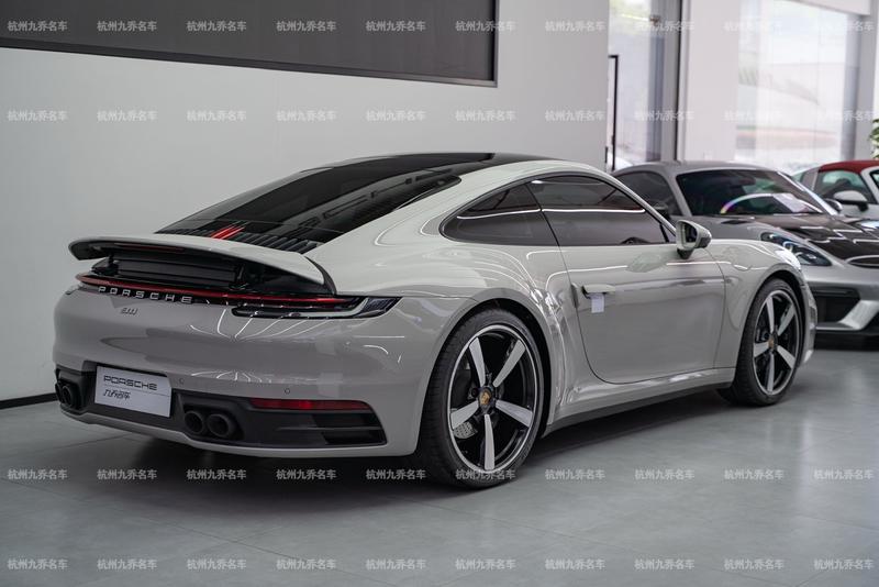 Porsche 911, 2024 — фото 7 из 12