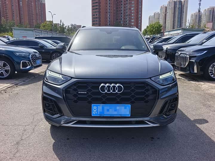 Audi Q5L, 2023 — фото 2 из 9