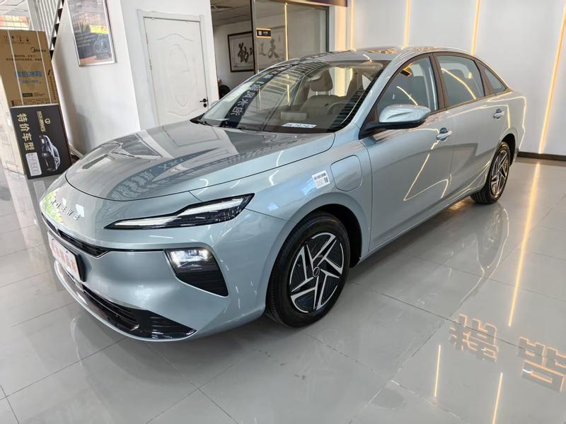 Roewe D6, 2026 — купить в Москве под ключ