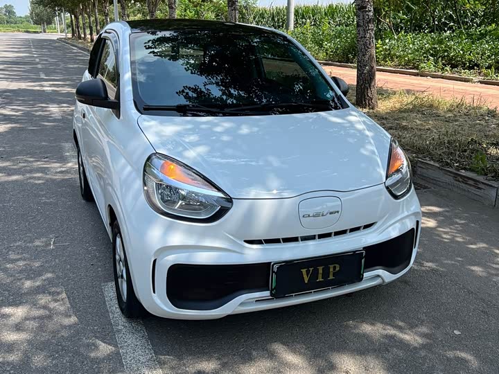 Roewe Clever, 2023 — купить в Туле под ключ