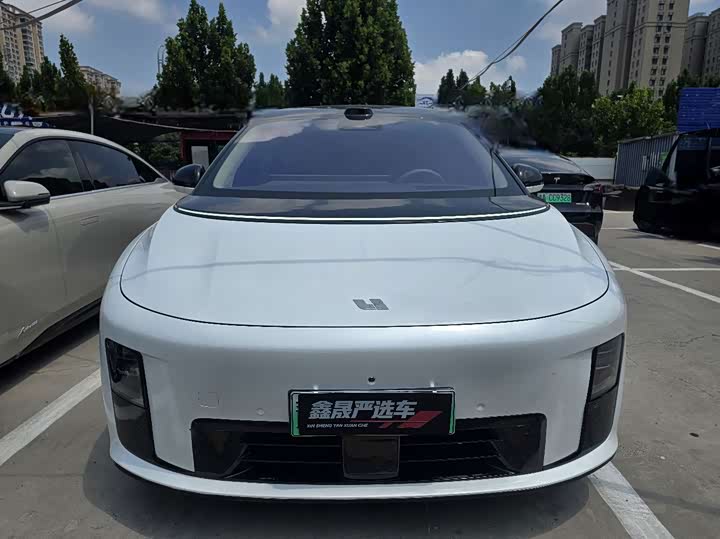 LiXiang i8, 2025 — фото 2 из 9