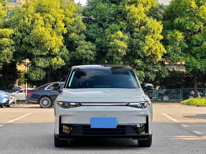 Leapmotor C10, 2025 — фото 2 из 9