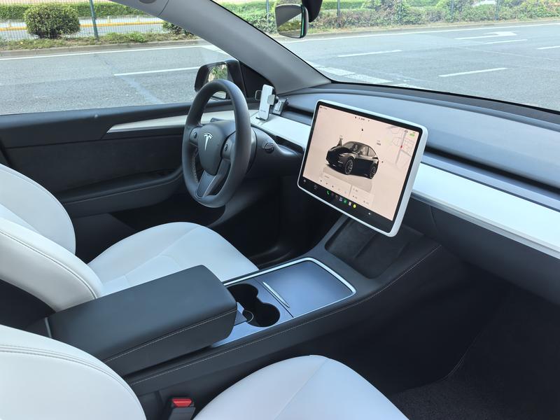 Tesla Model Y, 2023 — фото 7 из 12