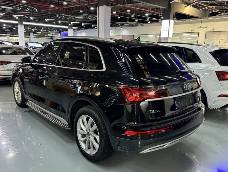 Audi Q5L, 2023 — фото 4 из 12