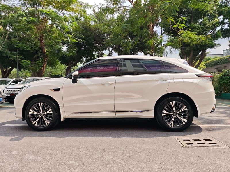 Honda UR-V, 2022 — фото 4 из 12