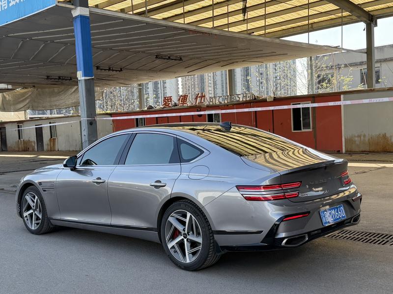 Genesis G80, 2024 — фото 3 из 7
