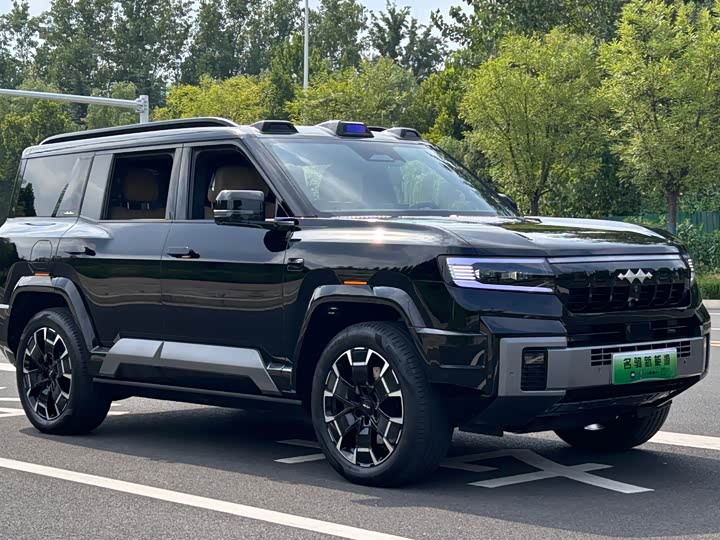 BYD FangChengBao Leopard 8, 2024 — фото 2 из 9