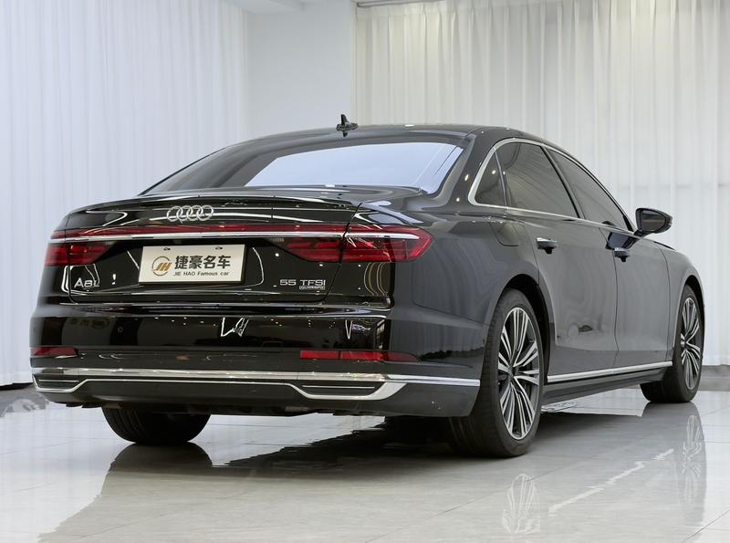 Audi A8, 2021 — фото 4 из 9