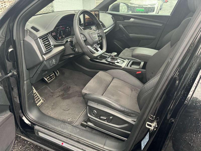 Audi Q5L Sportback, 2023 — фото 10 из 12