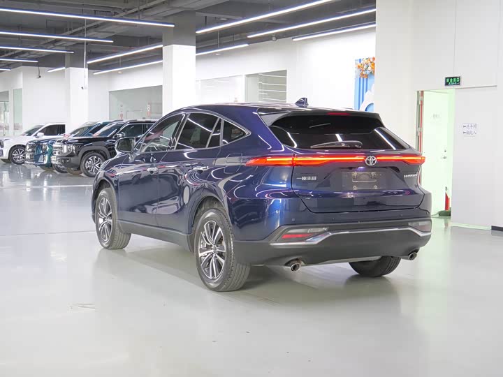 Toyota Harrier, 2022 — фото 5 из 9