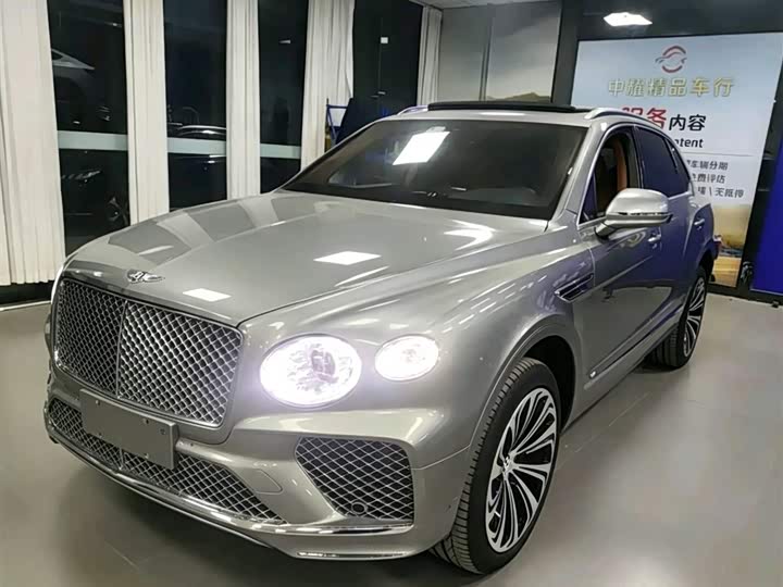Bentley Bentayga, 2022 — купить в Пензе под ключ