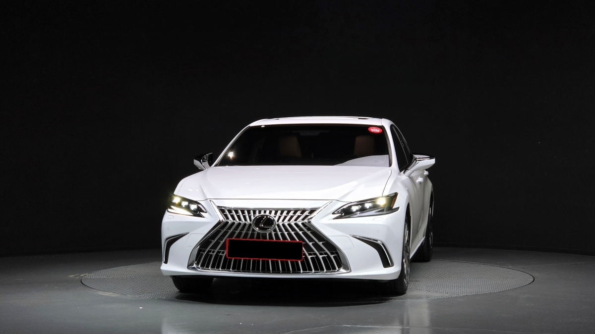 Lexus ES, 2025 — фото 3 из 12