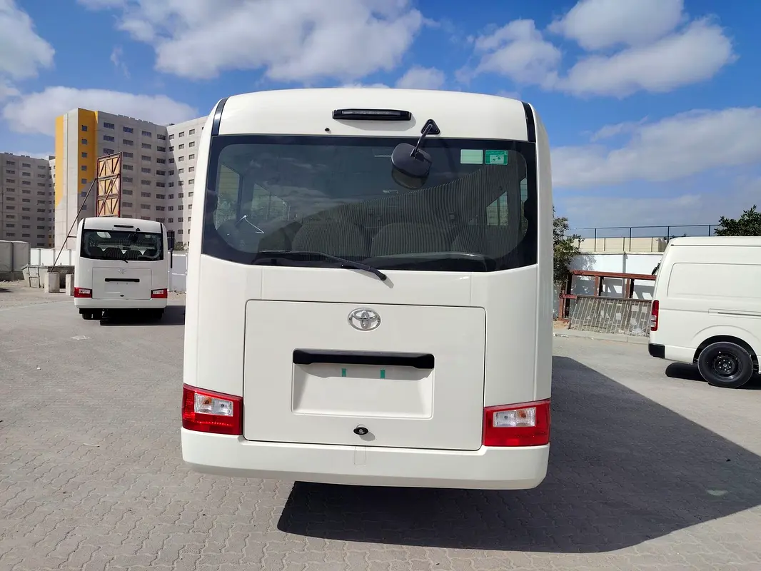 Toyota Coaster, 2026 — фото 5 из 10