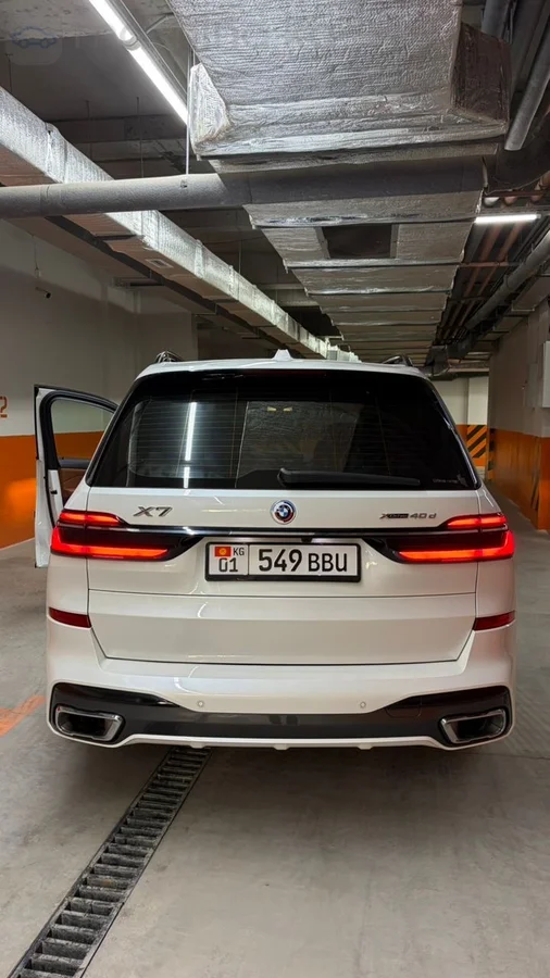 BMW X7, 2023 — фото 3 из 7