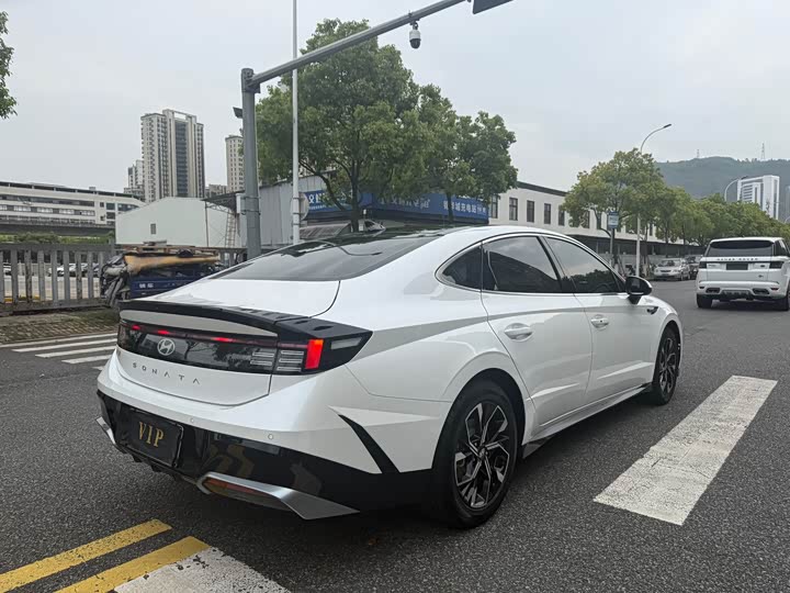 Hyundai Sonata N Line, 2024 — фото 7 из 9