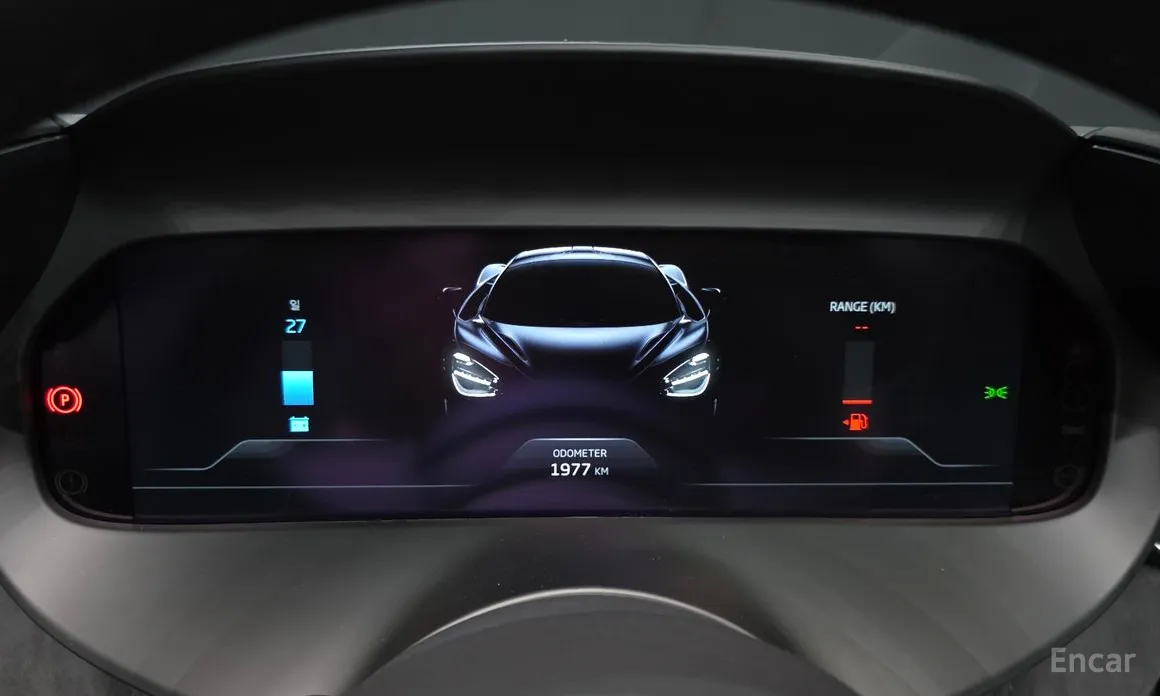 McLaren 750S, 2024 — фото 8 из 12