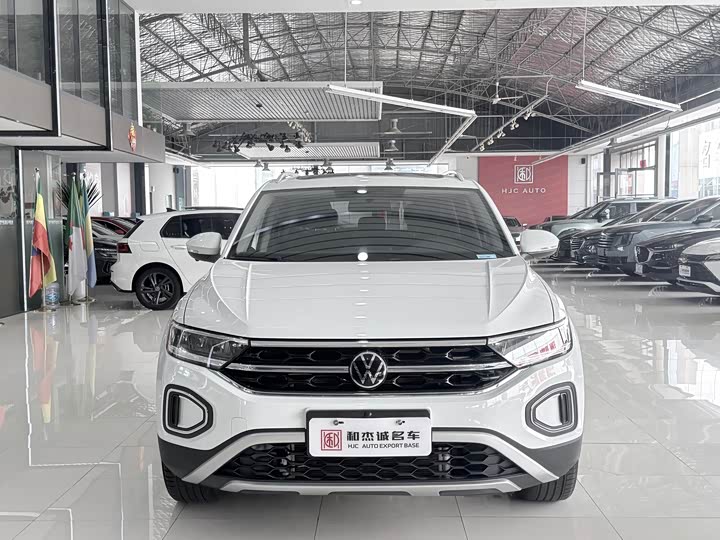 Volkswagen T-Roc, 2023 — фото 2 из 9