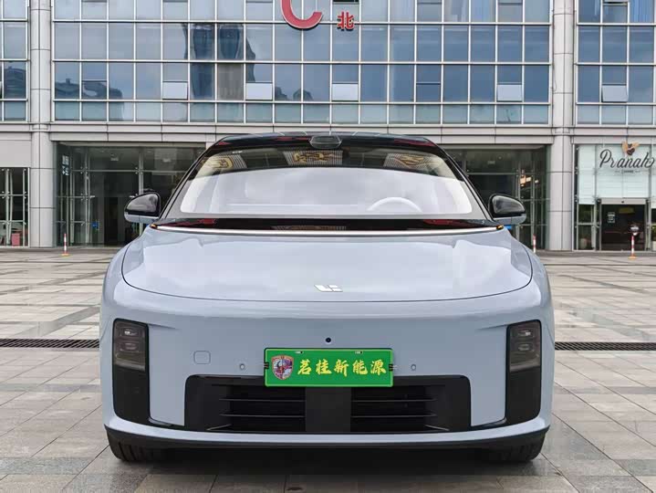 LiXiang i8, 2025 — фото 2 из 9