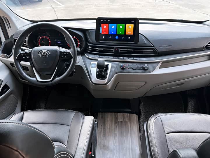 Maxus V90 RV, 2022 — фото 7 из 9