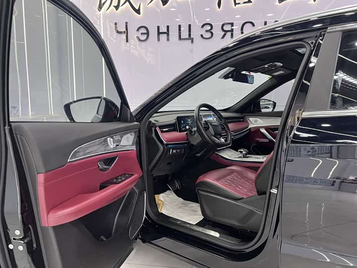 Jetour X70 Plus, 2023 — фото 7 из 9